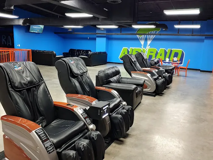 Air Raid Trampoline Park Picture 6