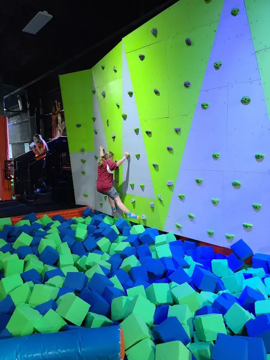 Air Raid Trampoline Park Picture 2