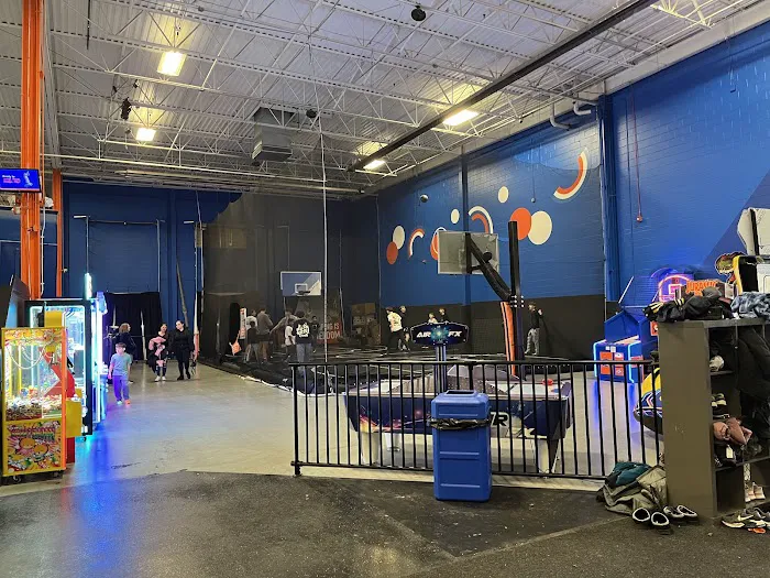 Sky Zone Canton Picture 3