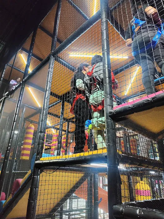 Urban Air Trampoline and Adventure Park Picture 10