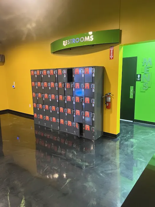Launch Family Entertainment Dearborn Picture 3