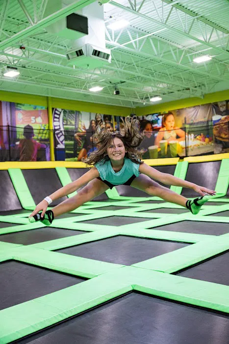 Launch Family Entertainment Novi Picture 6