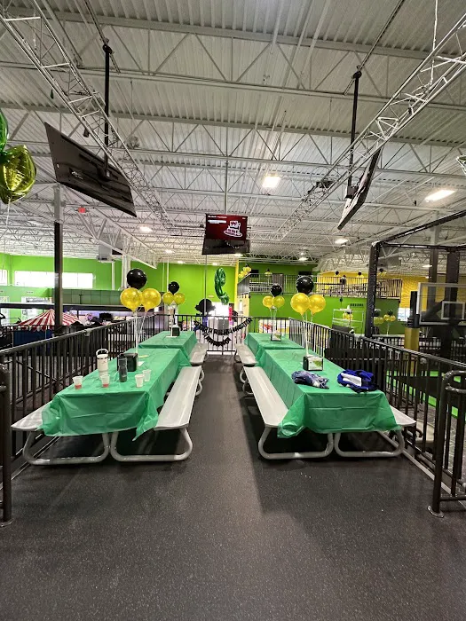Launch Family Entertainment Novi Picture 5
