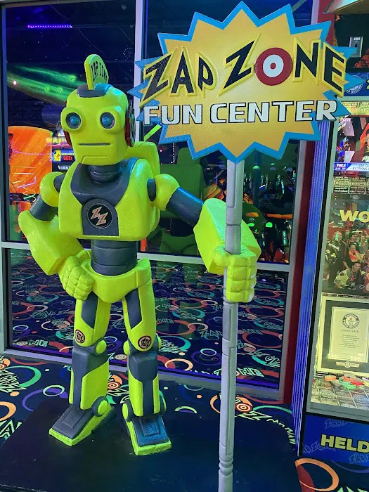 Zap Zone Glo-Golf Picture 4