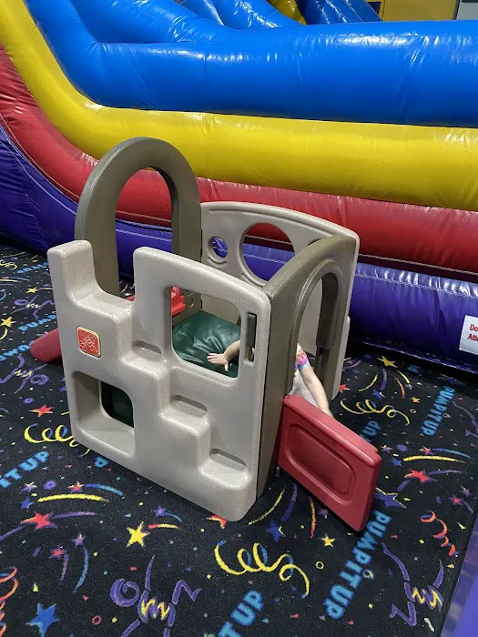 Pump It Up Wixom Kids Birthdays and More Picture 9