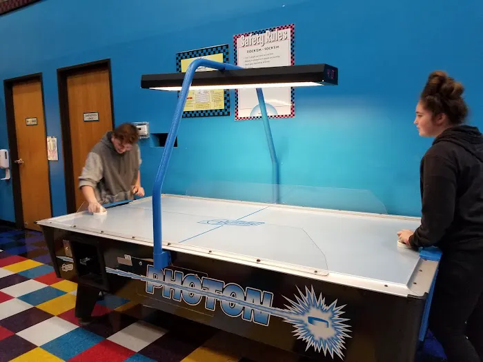 Pump It Up Wixom Kids Birthdays and More Picture 6
