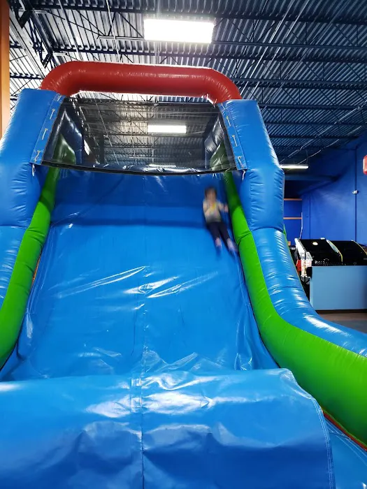Bounce It Up Picture 5