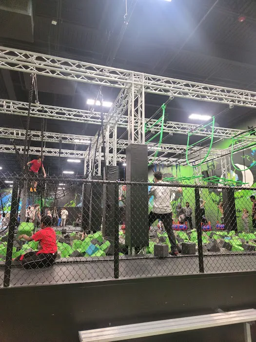 Sky Zone Trampoline Park Picture 5