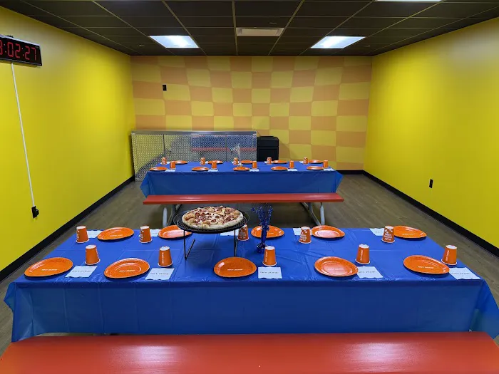 Sky Zone Trampoline Park Picture 2