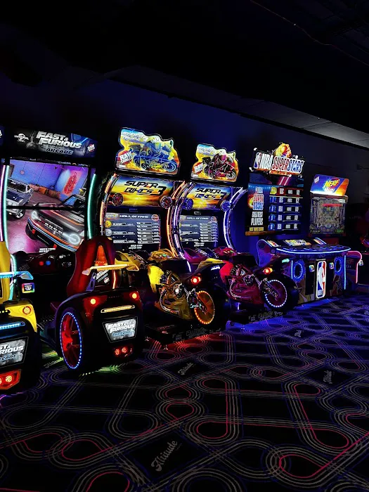 Altitude Trampoline Park - Roscoe Village Picture 9