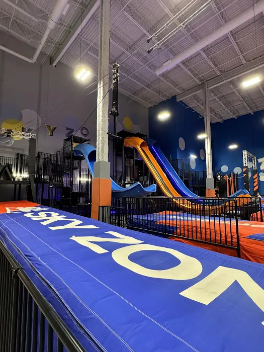 Sky Zone Trampoline Park Picture 5