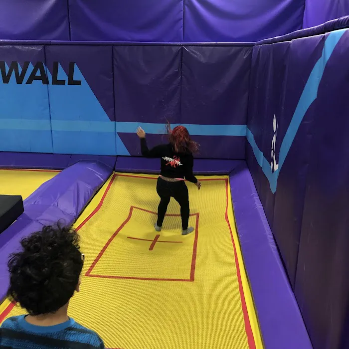 Altitude Trampoline Park - Skokie Picture 2