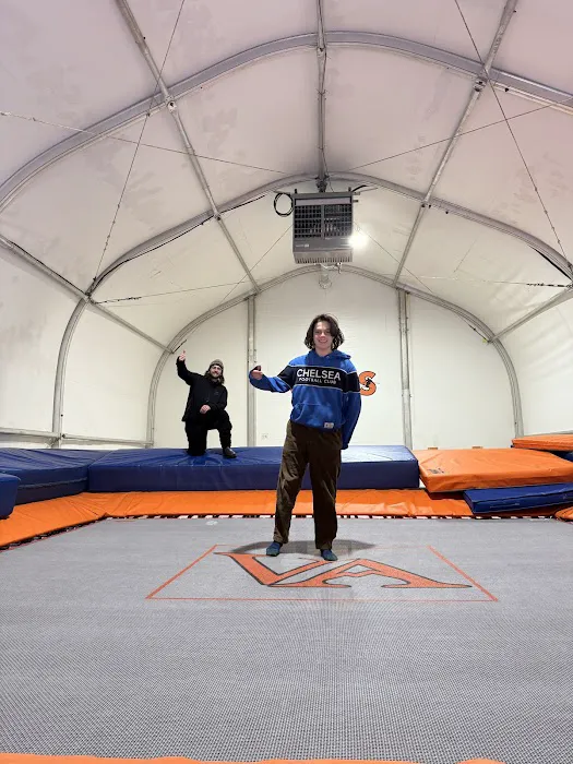 MaxAir Trampolines Picture 8