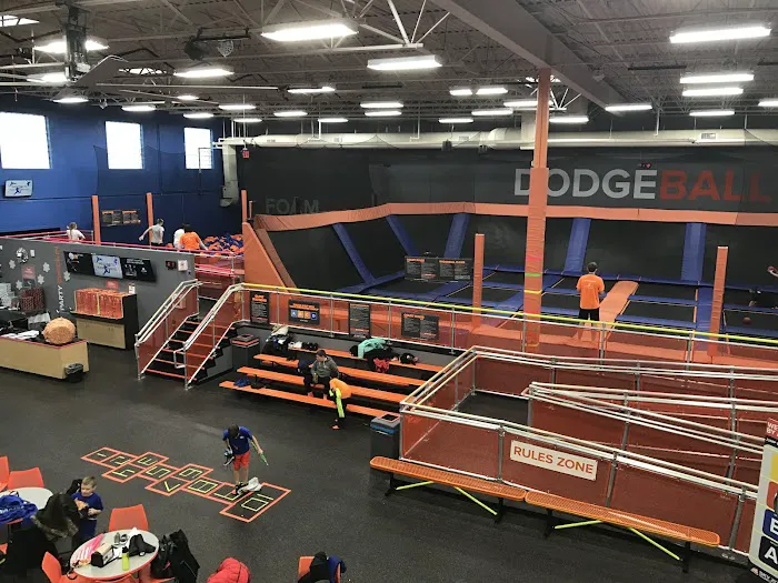 Sky Zone Trampoline Park Picture 2