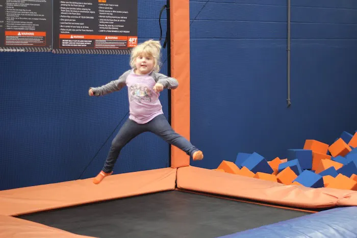 Sky Zone Trampoline Park Picture 5