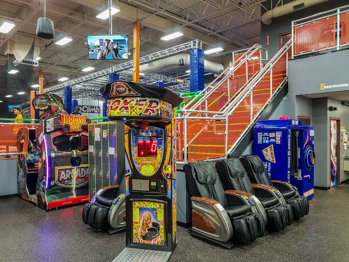 Sky Zone Trampoline Park Picture 1