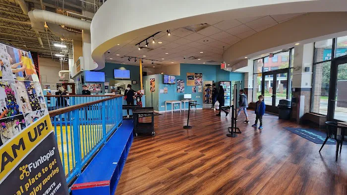 Funtopia Glenview Picture 10
