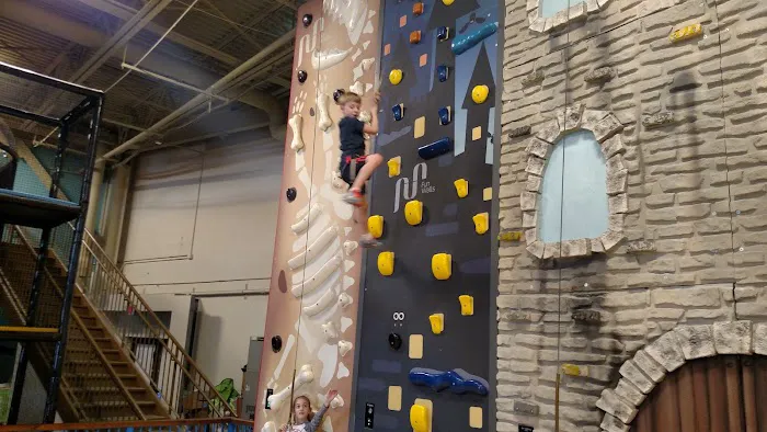 Funtopia Glenview Picture 8