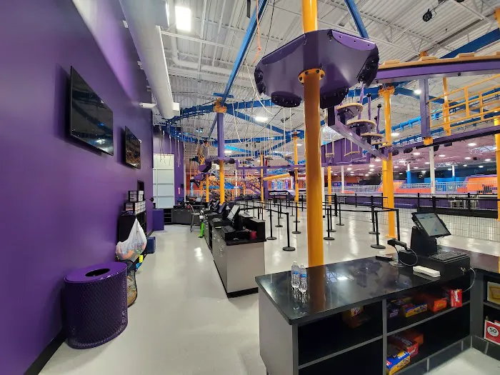 Altitude Trampoline Park - Lombard Picture 2