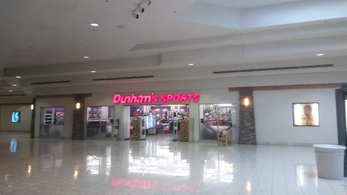 Dunham's Sports Picture 4