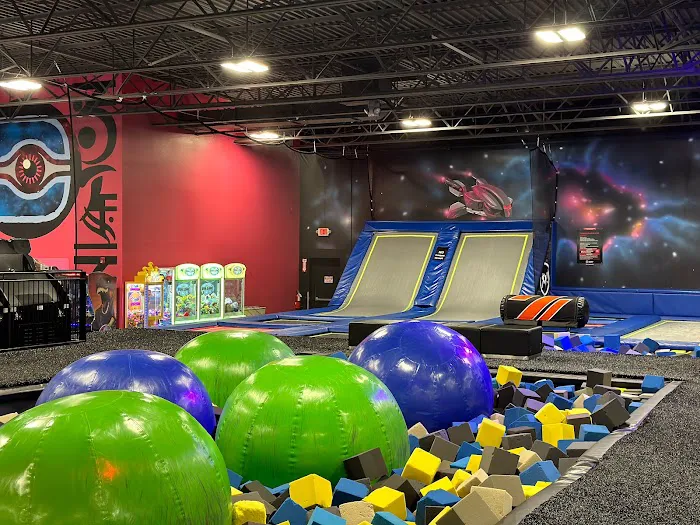 Sky Zone Trampoline Park Picture 7