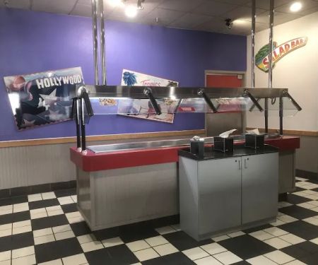 Chuck E. Cheese