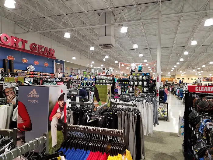 DICK'S Sporting Goods Picture 10