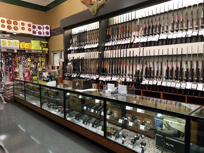 DICK'S Sporting Goods Picture 8