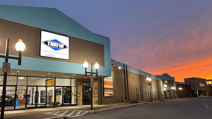Thrive Family Fun Center Picture 8
