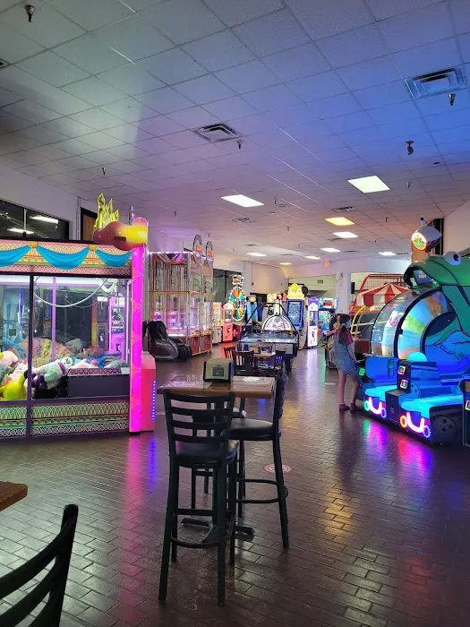 Thrive Family Fun Center Picture 3