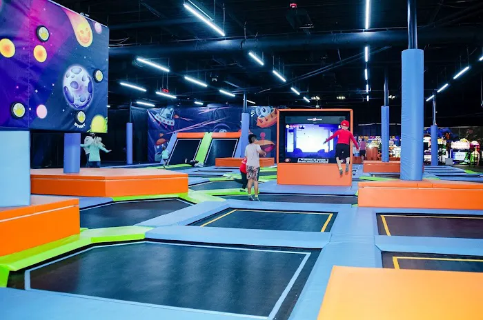 Thrive Family Fun Center Picture 6