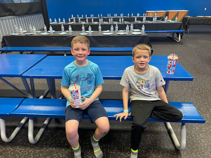 Thrive Family Fun Center Picture 7