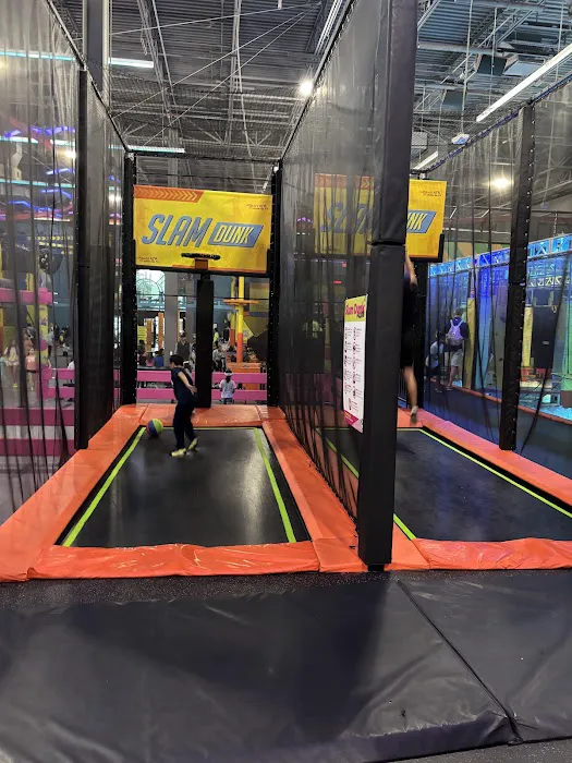 Urban Air Trampoline and Adventure Park Picture 4