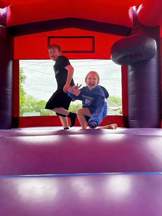 Zero G Inflatables LLC Picture 2