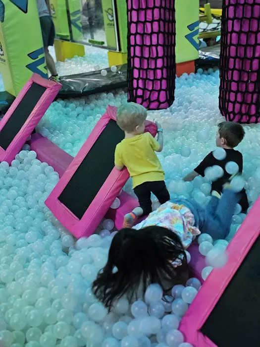 Urban Air Trampoline and Adventure Park Picture 3