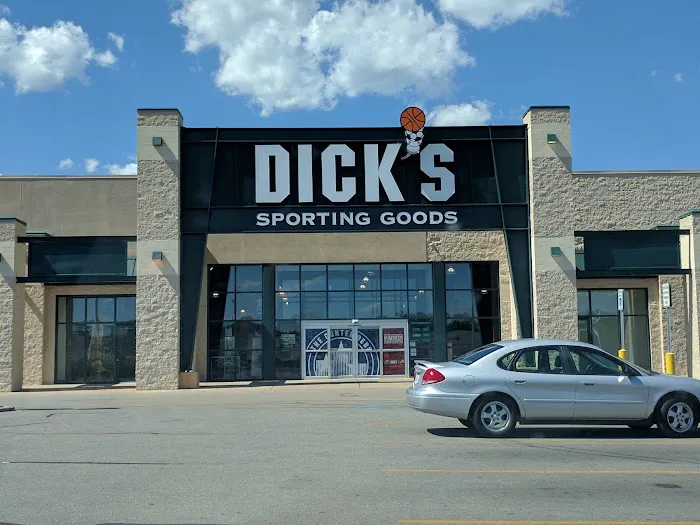DICK'S Sporting Goods Picture 10