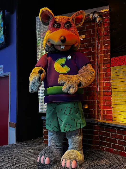 Chuck E. Cheese Picture 1