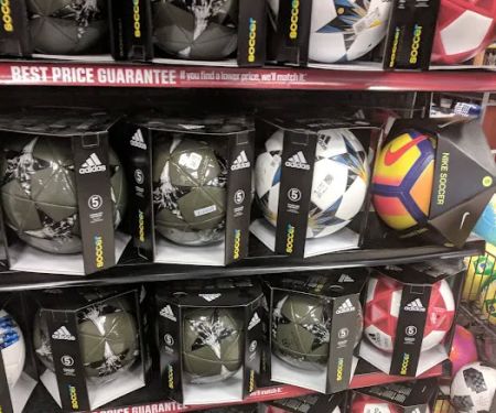 DICK'S Sporting Goods