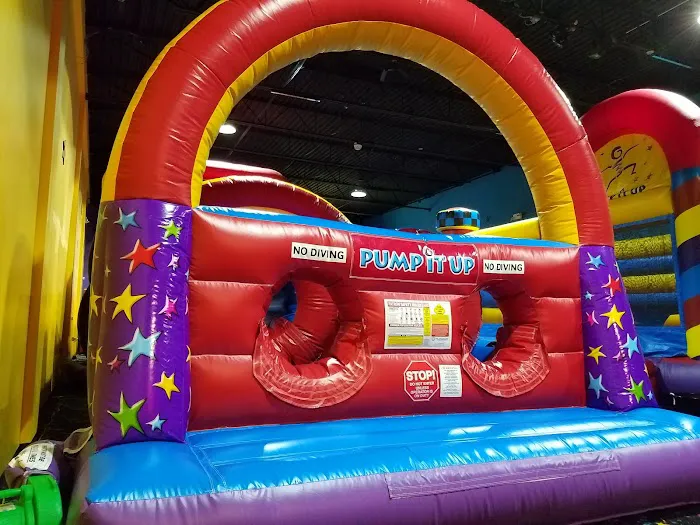 Pump It Up Shelby Township Kids Birthdays and More Picture 4