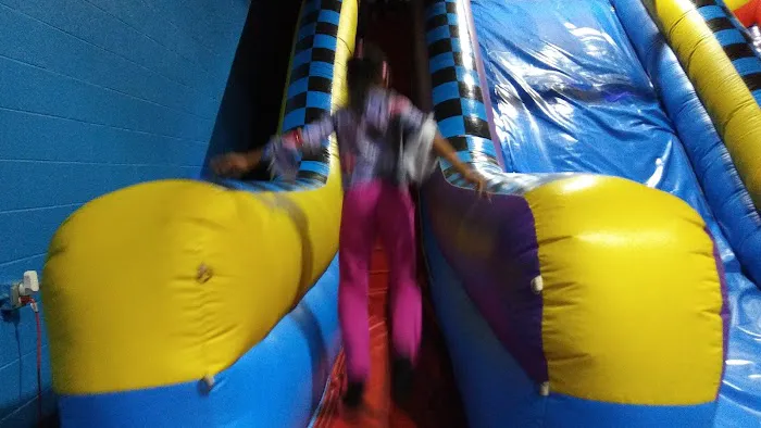 Pump It Up Shelby Township Kids Birthdays and More Picture 7