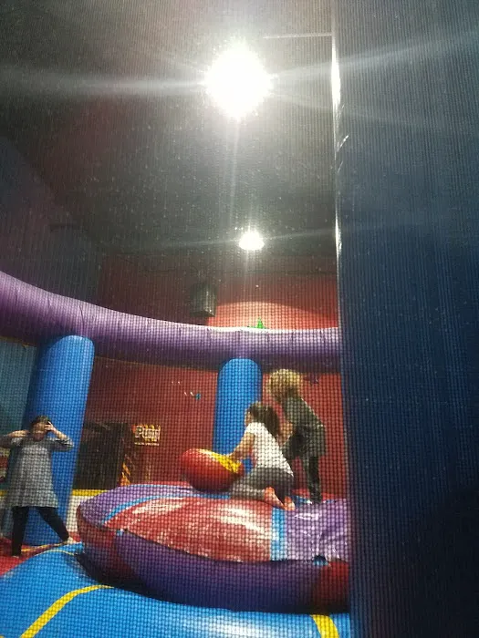 Pump It Up Shelby Township Kids Birthdays and More Picture 10