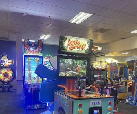 Chuck E. Cheese
