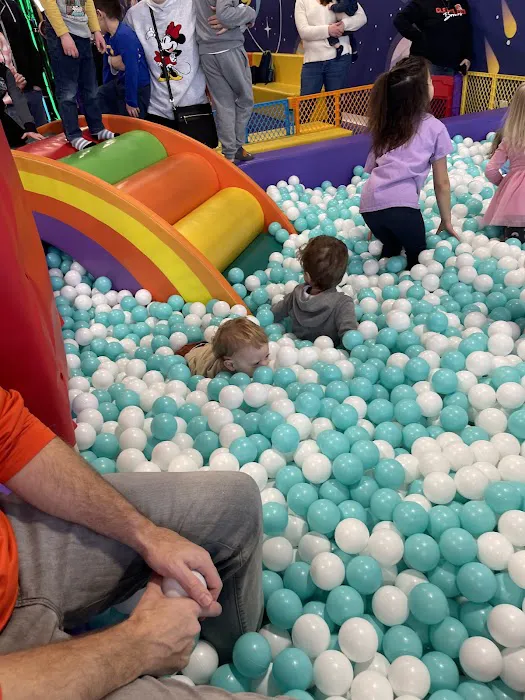 D&R PLAYLAND Picture 1