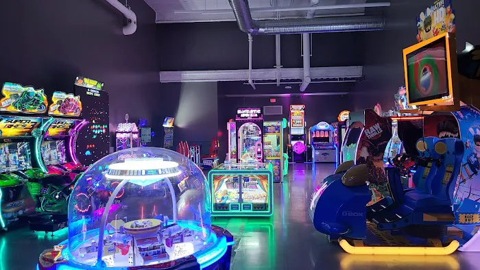 Urban Air Trampoline and Adventure Park Picture 6