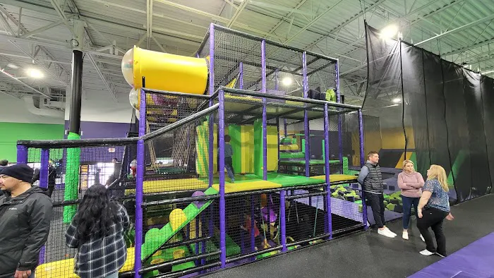 Get Air Trampoline Park Picture 2
