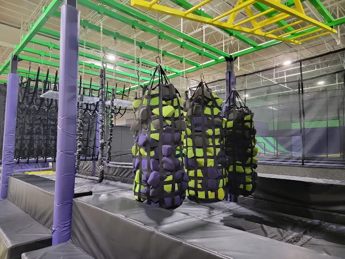 Get Air Trampoline Park Picture 3