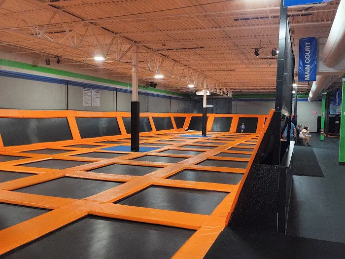 Vertical Jump Park - Paducah Picture 7
