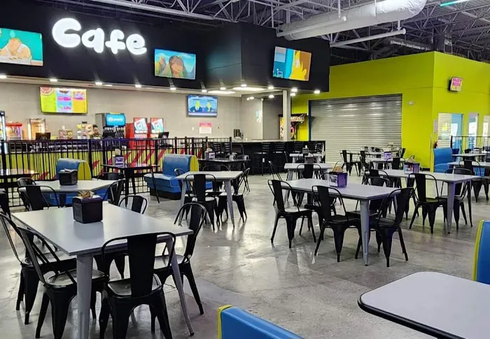 Urban Air Trampoline and Adventure Park Picture 5