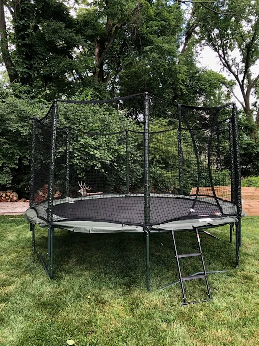 Happy Backyards Picture 6
