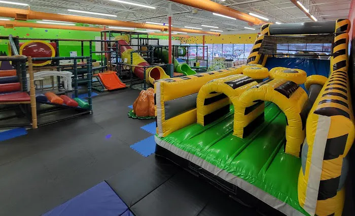 Maryville's Play Station Picture 7